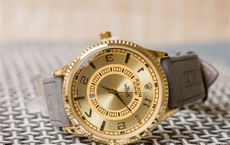 cuanto cuesta un rolex en dolares|rolex precios originales.